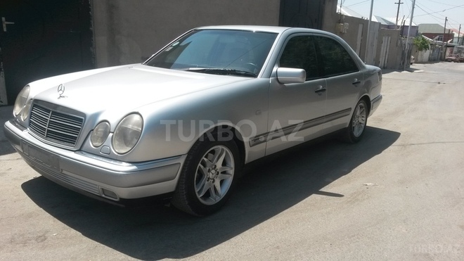 Mercedes E 240 1998, 2,500,000 km - 2.4 l - Bakı