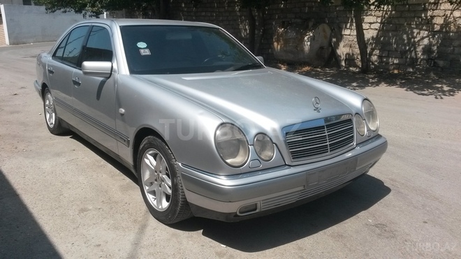 Mercedes E 240 1998, 2,500,000 km - 2.4 l - Bakı