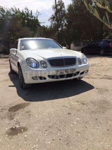 Mercedes E 240 2002, 243,000 km - 2.6 l - Bakı