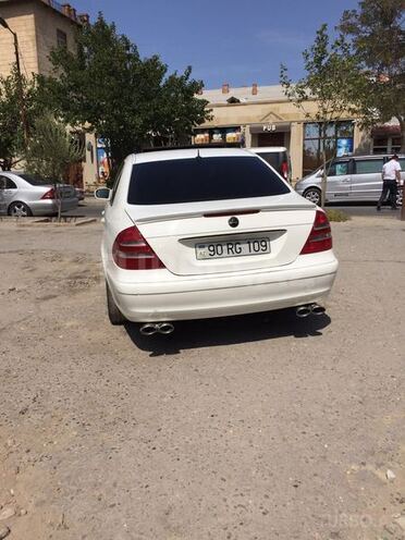 Mercedes E 240 2002, 243,000 km - 2.6 l - Bakı