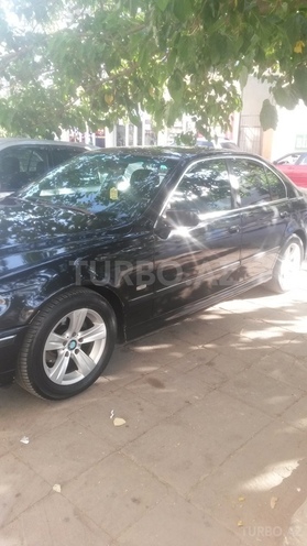 BMW 528 1997, 258,000 km - 2.8 л - Bakı