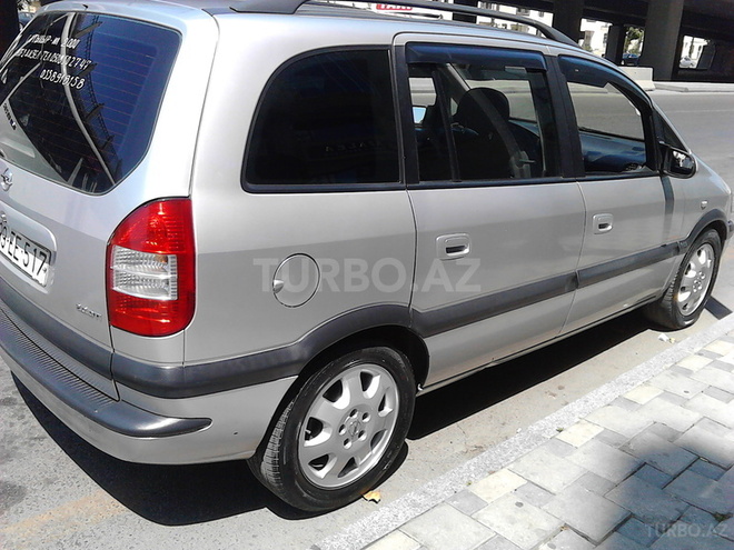 Opel Zafira 2004, 315,000 km - 2.2 л - Bakı