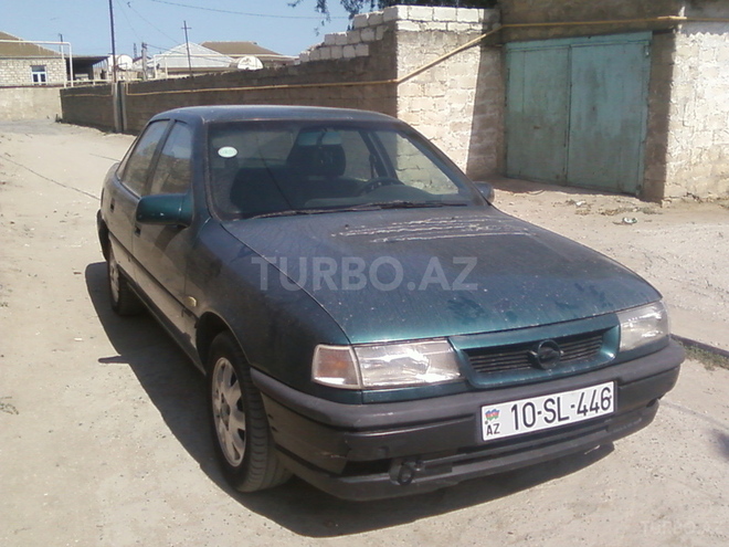 Opel Vectra 1994, 230,000 km - 1.8 л - Bakı