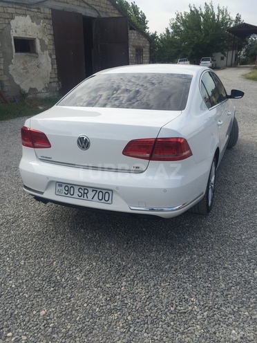 Volkswagen Passat 2011, 111,500 km - 1.8 l - Bakı