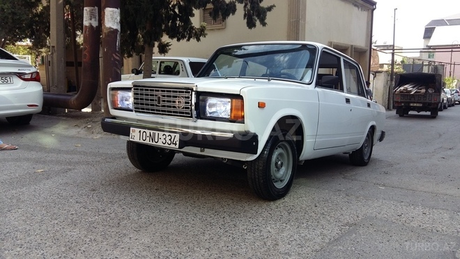 LADA (VAZ) 2107 2005, 127,000 km - 1.6 л - Bakı