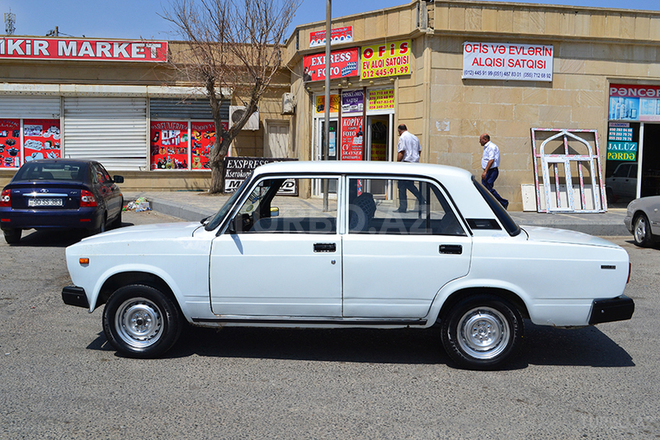 LADA (VAZ) 2107 1987, 65,000 km - 1.5 л - Bakı