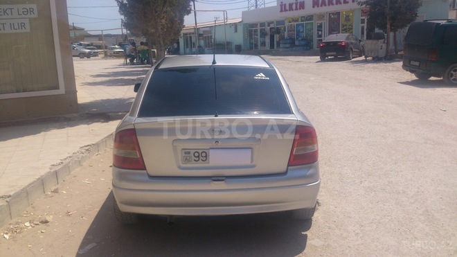 Opel Astra 1998, 120,000 km - 1.8 л - Bakı