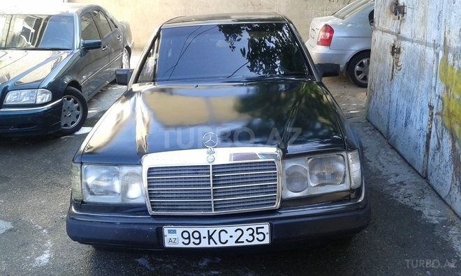 Mercedes E 200 1989, 250,000 km - 2.0 л - Bakı