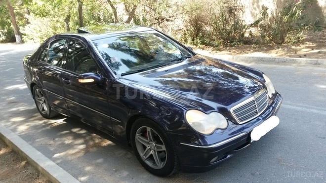 Mercedes C 320 2001, 225,000 km - 3.2 л - Bakı