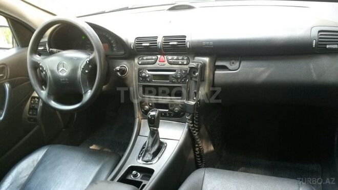 Mercedes C 320 2001, 225,000 km - 3.2 л - Bakı