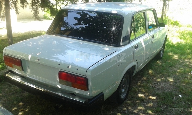 LADA (VAZ) 2107 2002, 42,000 km - 1.6 l - Şəki