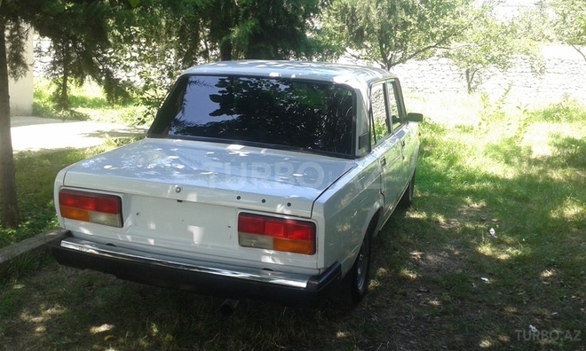 LADA (VAZ) 2107 2002, 42,000 km - 1.6 l - Şəki