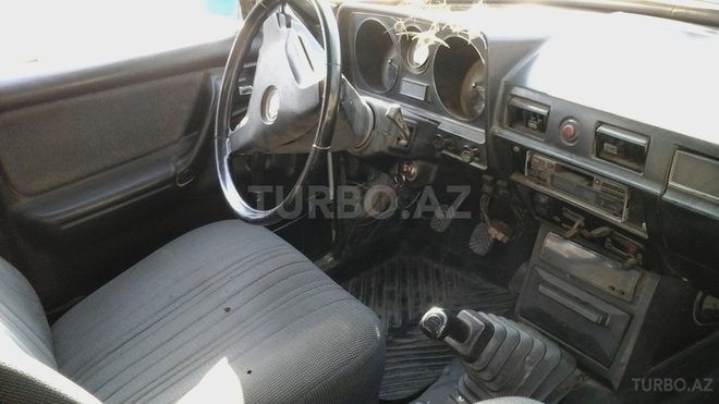 GAZ 24-02 1975, 350,000 km - 2.3 l - Bakı