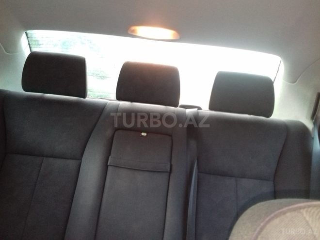 Mercedes E 220 2000, 315,030 km - 2.2 l - Oğuz