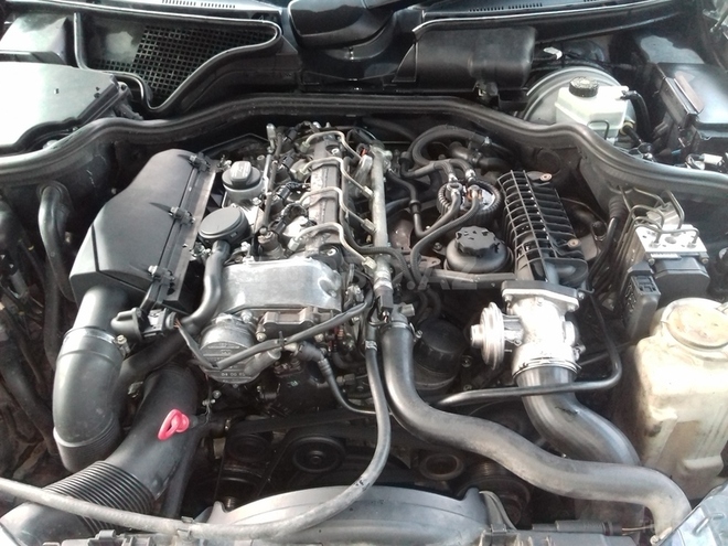 Mercedes E 220 2000, 315,030 km - 2.2 l - Oğuz