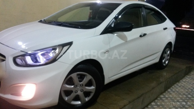 Hyundai Accent 2012, 91,300 km - 1.4 л - Kürdəmir