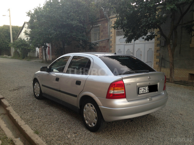 Opel Astra 2002, 150,000 km - 1.6 л - Göygöl