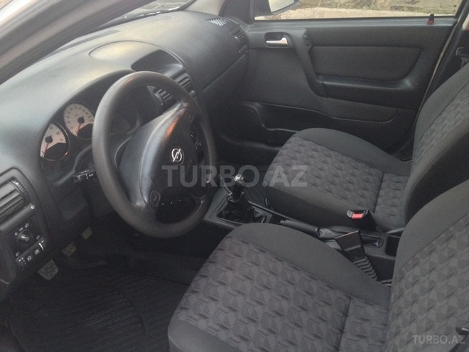 Opel Astra 2002, 150,000 km - 1.6 л - Göygöl
