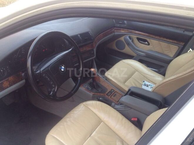 BMW 528 1999, 28,000 km - 2.8 л - Bakı