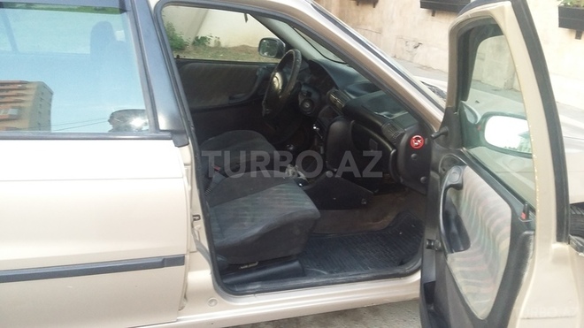 Opel Astra 1996, 280,000 km - 1.6 л - Bakı