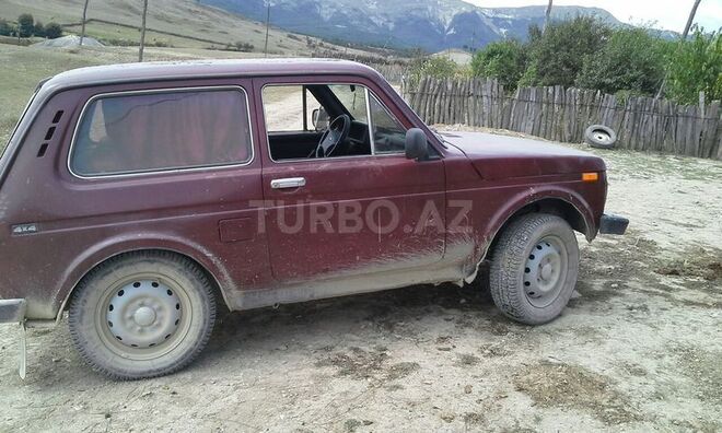 LADA (VAZ) Niva 1990, 65,000 km - 1.7 л - Quba