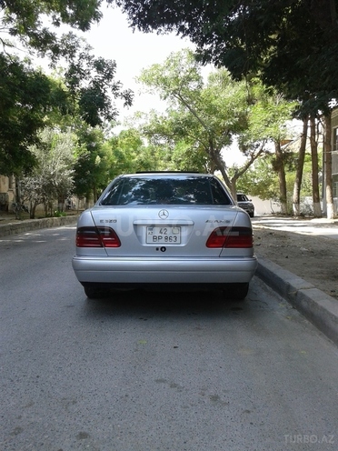 Mercedes E 320 1997, 13,200 km - 3.2 л - Sumqayıt