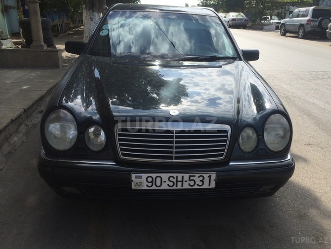 Mercedes E 240 1998, 250,000 km - 2.4 l - Bakı