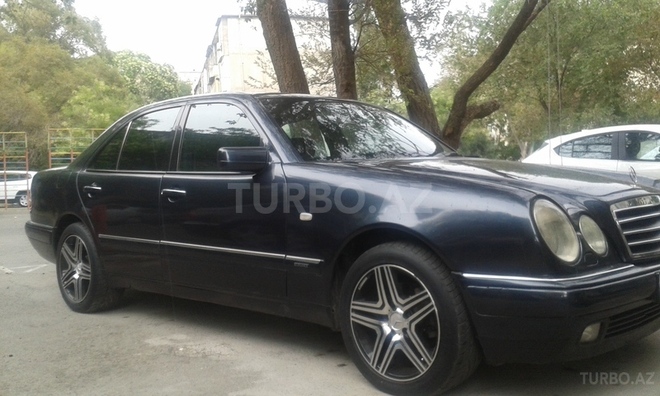 Mercedes E 240 1998, 200,135 km - 2.8 l - Bakı