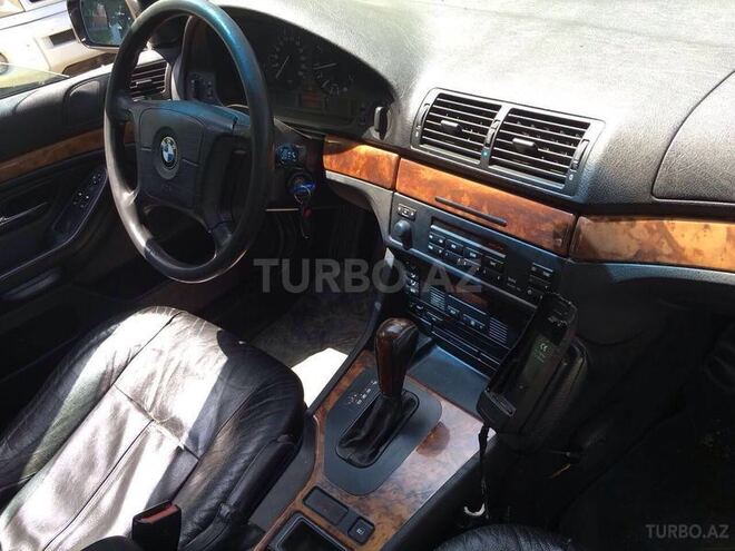 BMW 520 1997, 238,000 km - 2.0 л - Bakı