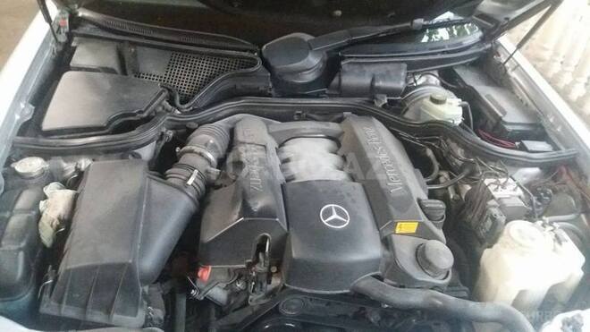 Mercedes E 240 2001, 360,000 km - 2.6 л - Bakı