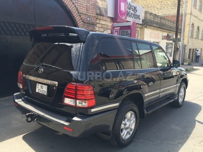 Toyota Land Cruiser 2004, 256,000 km - 4.7 л - Zaqatala