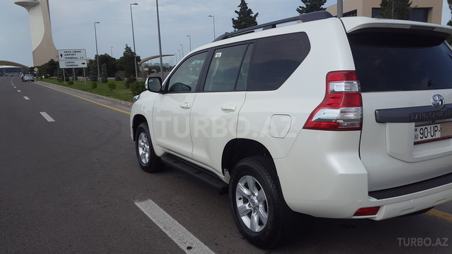 Toyota Prado 2014, 9,871 km - 2.7 l - Bakı