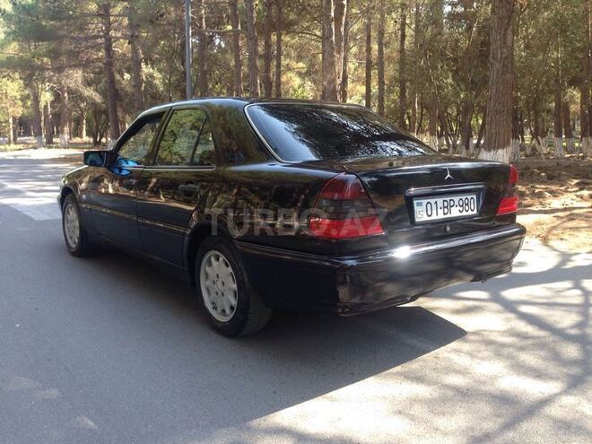 Mercedes C 250 1998, 320,000 km - 2.5 l - Sumqayıt