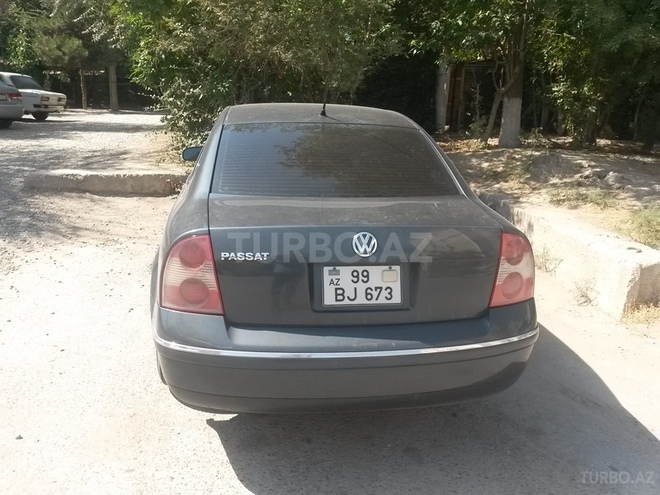 Volkswagen Passat 2001, 194,000 km - 1.8 л - Sumqayıt