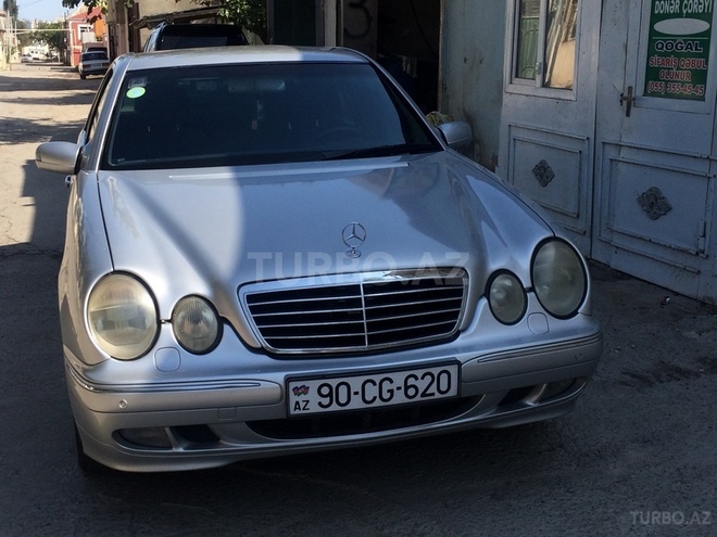 Mercedes E 320 1997, 235,000 km - 3.2 l - Bakı