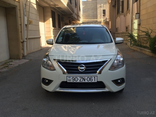Nissan Sunny 2015, 21,800 km - 1.5 л - Bakı