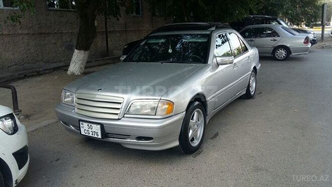 Mercedes C 280 1998, 250,000 km - 2.8 l - Sumqayıt