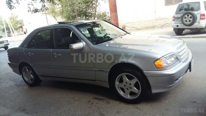 Mercedes C 280 1998, 250,000 km - 2.8 l - Sumqayıt
