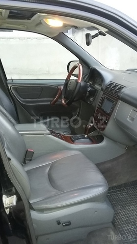 Mercedes ML 320 1999, 200,000 km - 3.2 л - Bakı