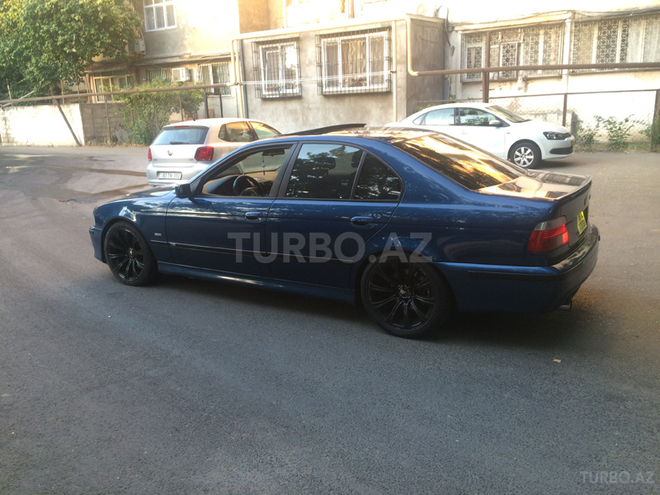 BMW 525 2003, 290,000 km - 2.5 l - Bakı