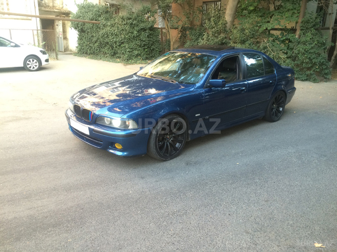 BMW 525 2003, 290,000 km - 2.5 l - Bakı