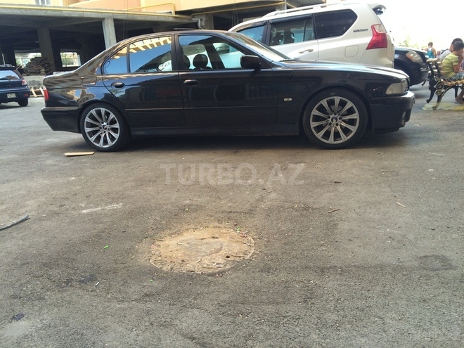 BMW 528 1996, 256,000 km - 2.8 l - Bakı