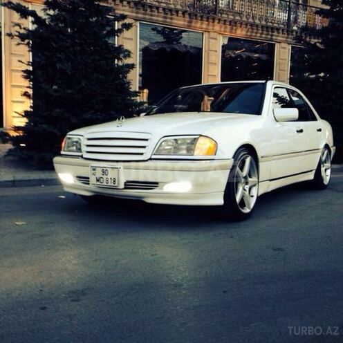 Mercedes C 230 1999, 145,548 km - 2.3 l - Bakı