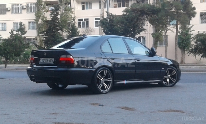 BMW 525 2001, 155,000 km - 2.5 l - Bakı