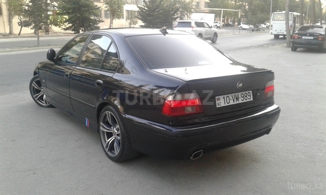 BMW 525 2001, 155,000 km - 2.5 l - Bakı