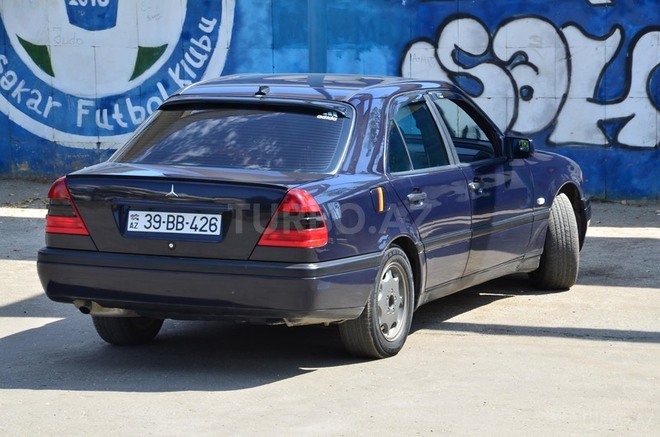 Mercedes C 180 1994, 286,000 km - 1.8 l - Sumqayıt