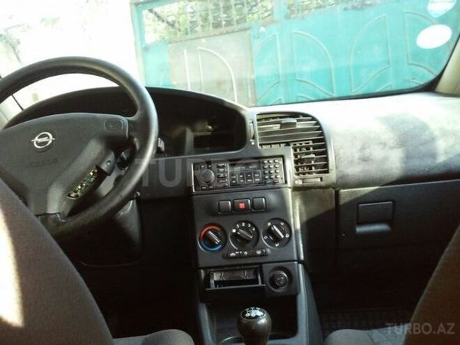 Opel Zafira 2001, 260,000 km - 1.9 л - Sumqayıt