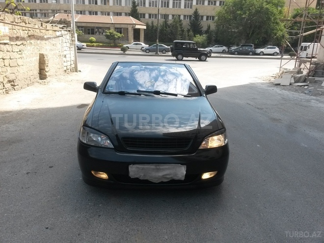Opel Astra 2002, 150,000 km - 1.6 l - Bakı