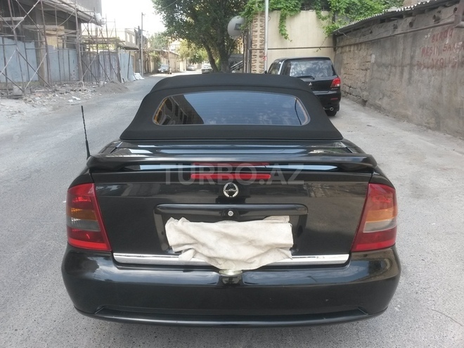Opel Astra 2002, 150,000 km - 1.6 l - Bakı
