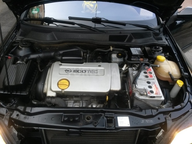 Opel Astra 2002, 150,000 km - 1.6 l - Bakı